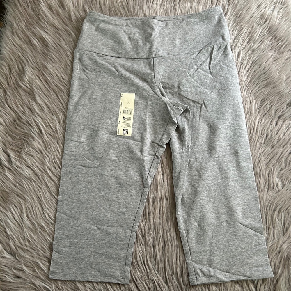 No Boundaries Capri Leggings Womens Size Large (12-14) Gray Stretch Pants Capris